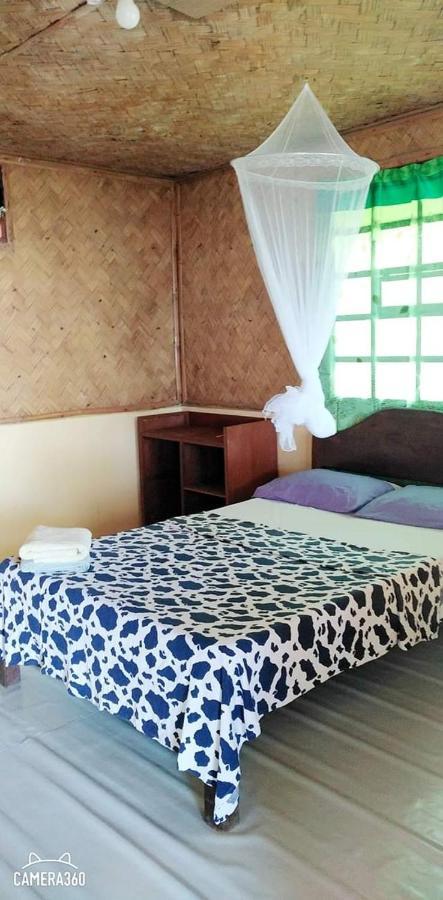 Why Not Restobar Cottages Sabang  Eksteriør billede